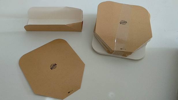Paper certified hot dog containers